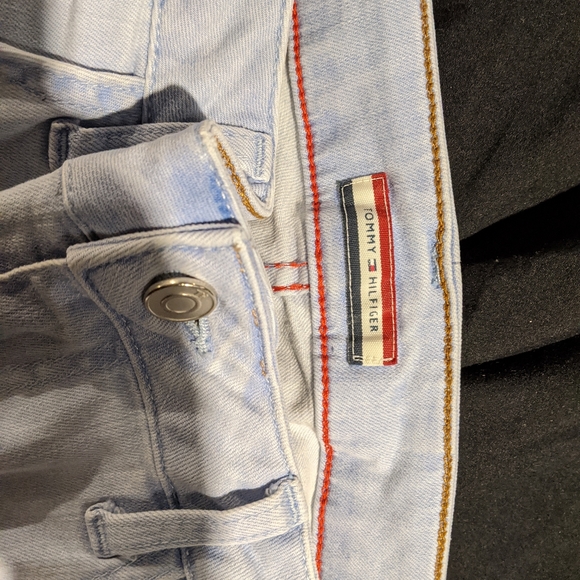 Jeans - Picture 2 of 4